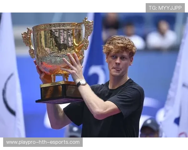 辛纳发球手感如挂外挂