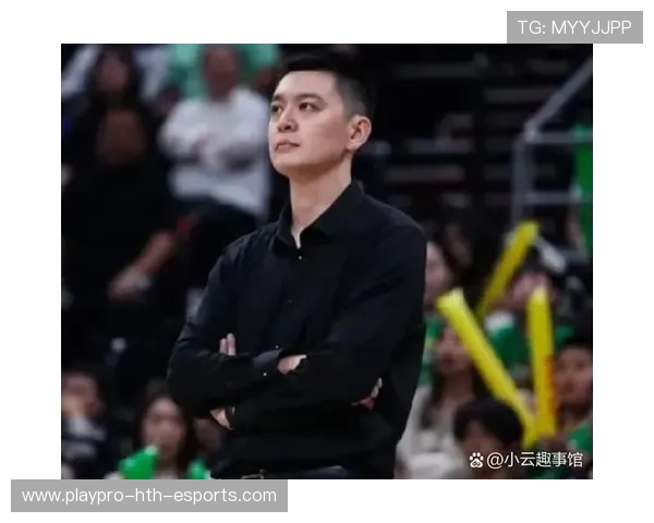 杨鸣谈质疑 球队士气不减，杨鸣是球员还是教练