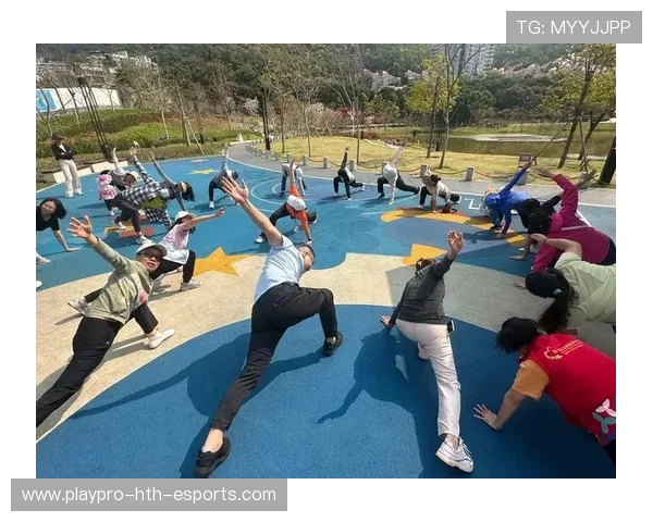 社区跑步活动吸引市民参与 健康理念推广，社区开展健康跑活动